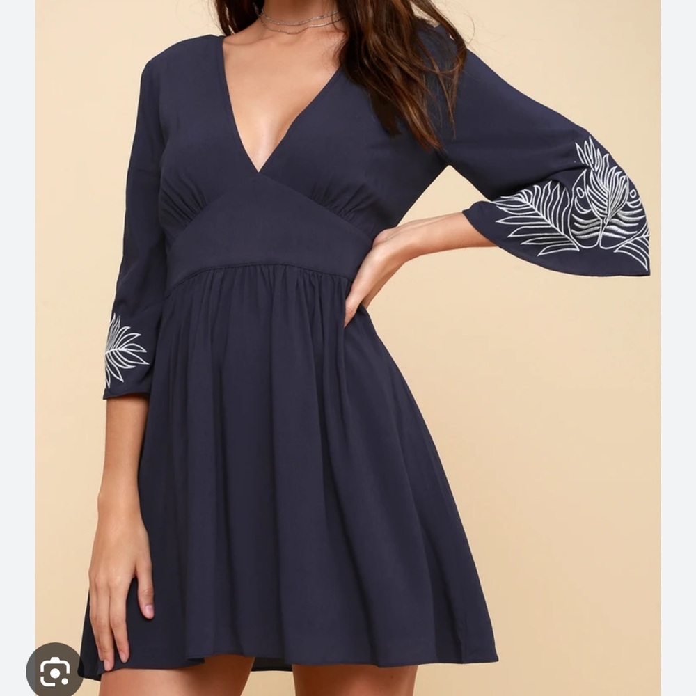 EUC Lulus Isles Navy Dress Embroidered Bell Sleeves